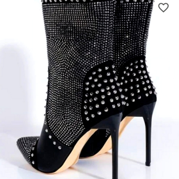 Akira- Azalea Wang: "Hit It From The Back" Stiletto Heel Bootie - Picture 2 of 8